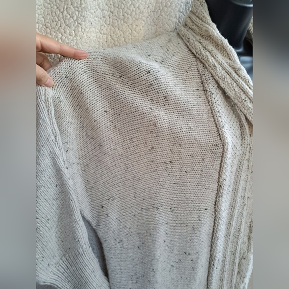 Women's Chaps Beige Cable Knit Cardigan with Pockets - Picture 4 of 13